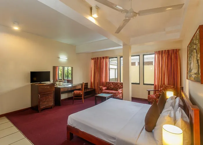 Colombo City Center Hotels